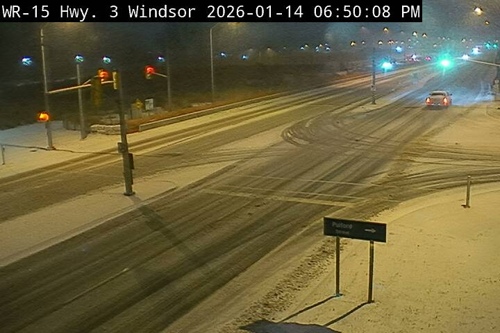 Highway 3 at Pulford Street