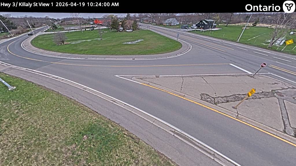 Highway 3 at Killaly Street — Looking West