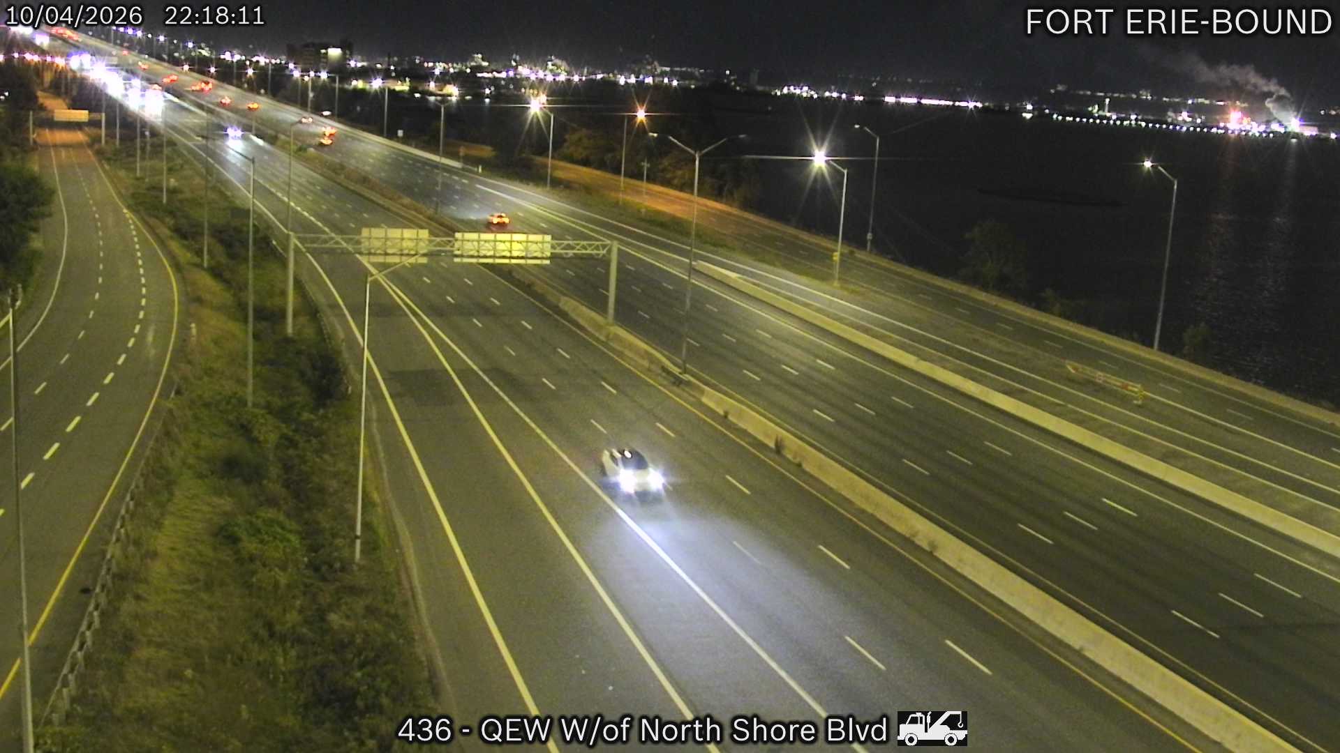 QEW West of Northshore Boulevard