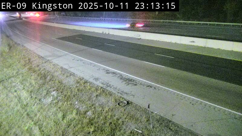 Live Traffic Camera of Highway 401 near Highway 38 looking West