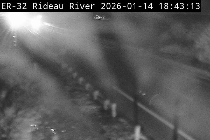 Highway 416 near Rideau River