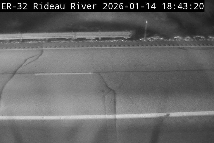 Highway 416 near Rideau River