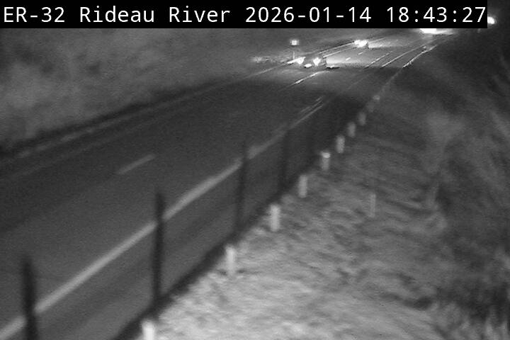 Highway 416 near Rideau River