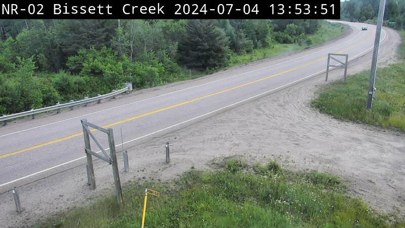 Traffic Cam Highway 17 at Bissett Creek  - South