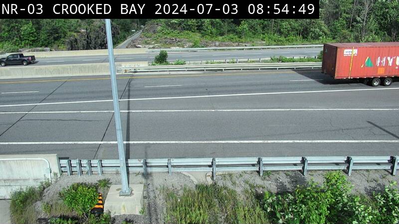 Traffic Cam Highway 400 at Bay Road - West