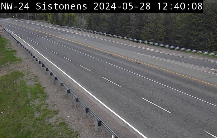 Traffic Cam Highway 11 at Highway 102 - South