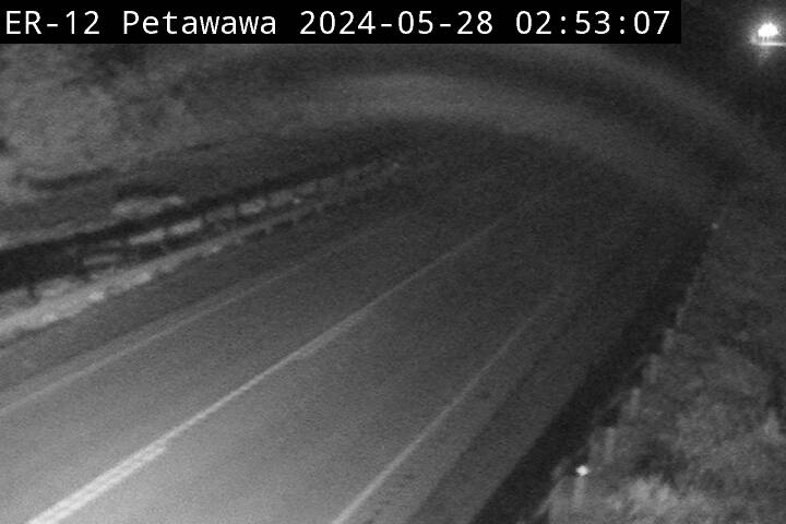 Traffic Cam Hwy 17 at Petawawa River Bridge  - East