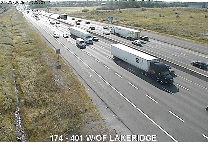 Highway 401 traffic camera at Highway 401 West of Lakeridge Road