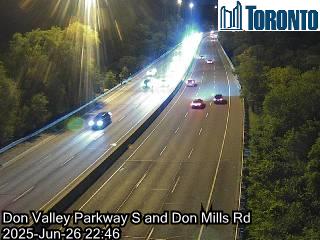 Traffic Cam Don Valley Parkway south of Spanbridge Rd