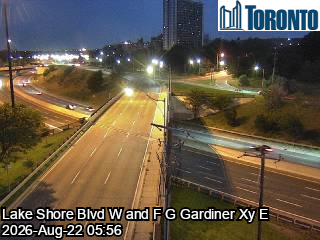 Traffic Cam Lake Shore W near British Columbia Rd