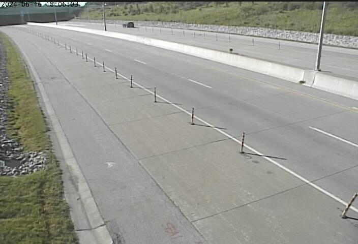 Traffic Cam 401 in Labelle Tunnel East Portal