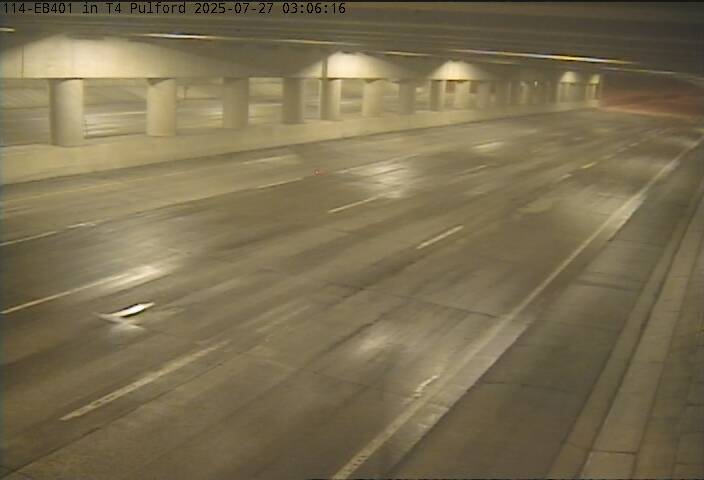 Traffic Cam 401 in Pulford Tunnel East Portal