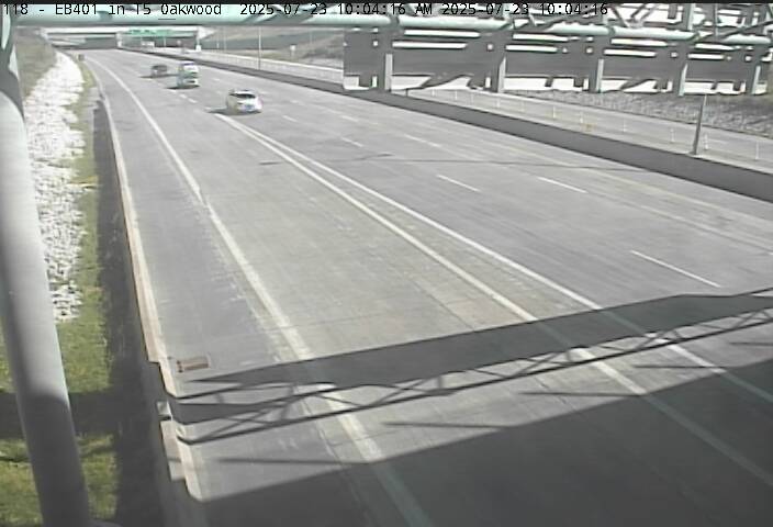 Traffic Cam 401 in Oakwood Tunnel near Cabana Rd