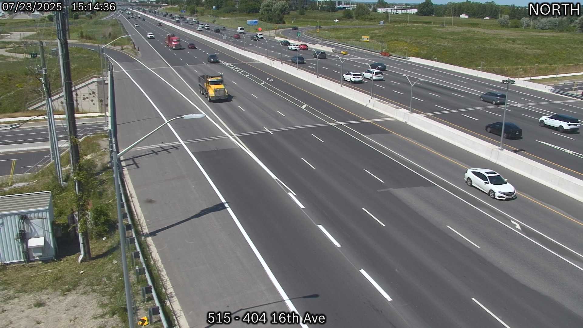 Traffic Cam Highway 404 Near 16th Avenue