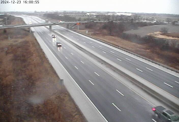 Traffic Cam 401 Near 8th Concession Road