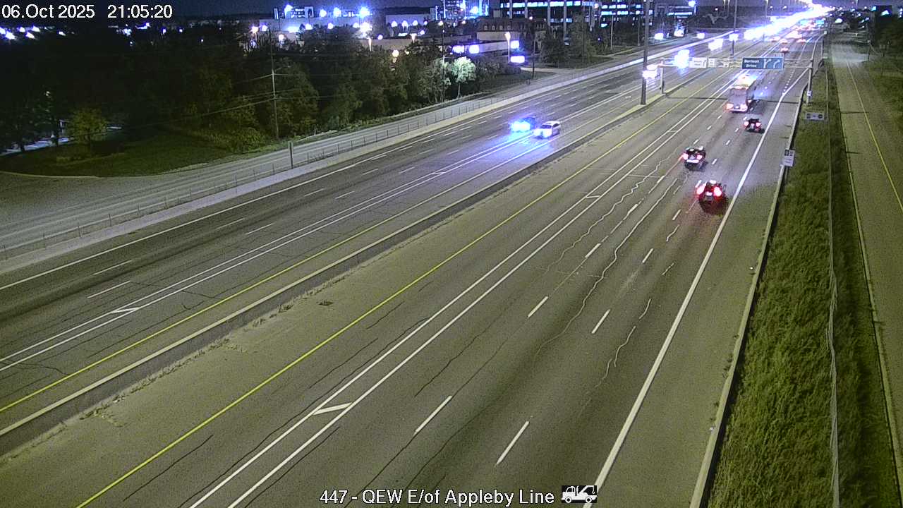 Traffic Cam QEW between Appleby Line and Burloak Drive