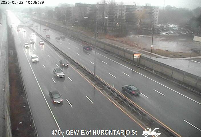 Traffic Cam QEW between Highway 10 and Cawthra Road