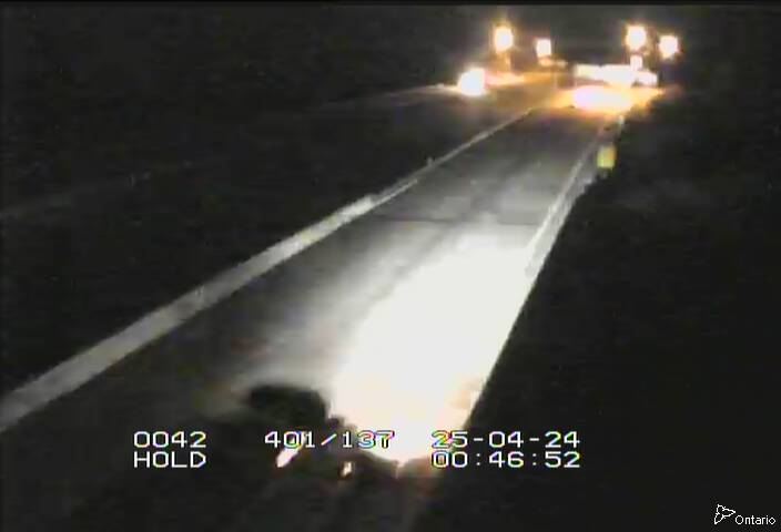 Traffic Cam 401 near Hwy 137