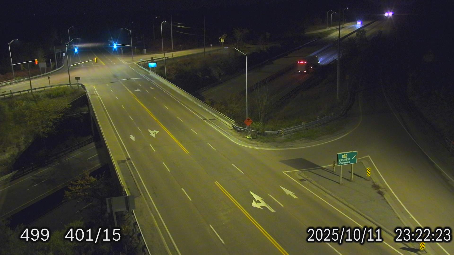Live Traffic Camera of Highway 401 near Highway 15