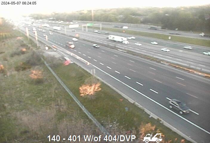 Webcam of South side of Highway 401 near Don Mills Road courtesy of the MTO