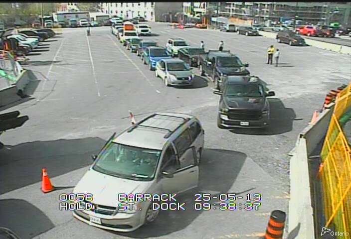 Traffic Cam Wolfe Island Ferry - Barrack Street