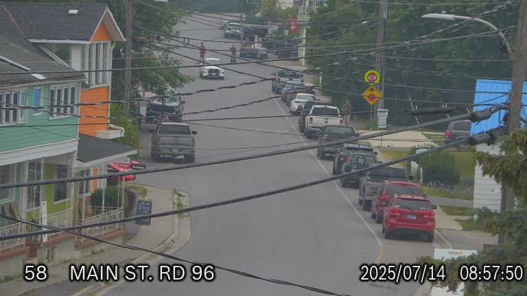 Traffic Cam Wolfe Island Ferry - Marysville Main Street