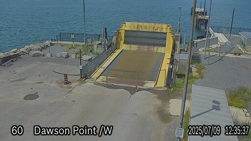 Traffic Cam Wolfe Island Ferry - Dawson Point Terminal (Winter)