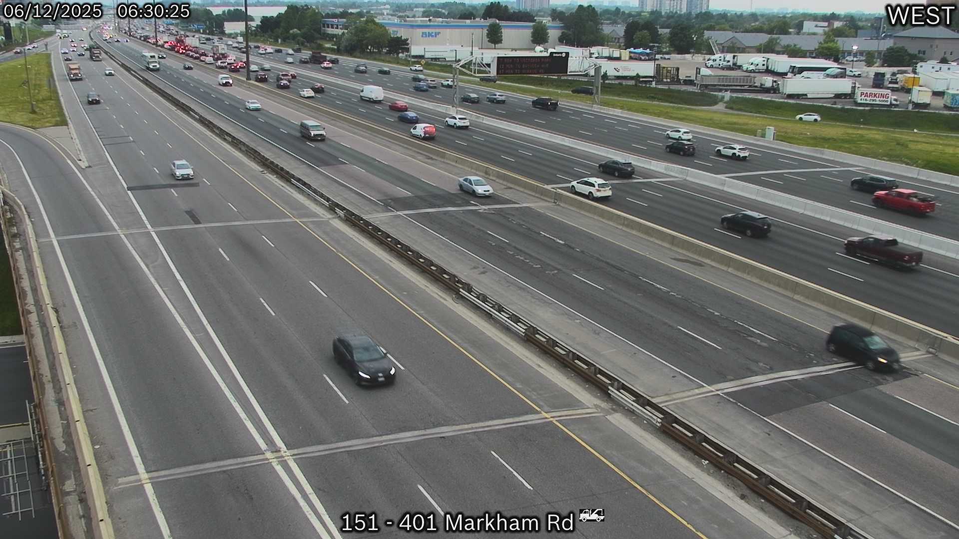 Webcam of South side of Highway 401 near Markham Rd courtesy of the MTO