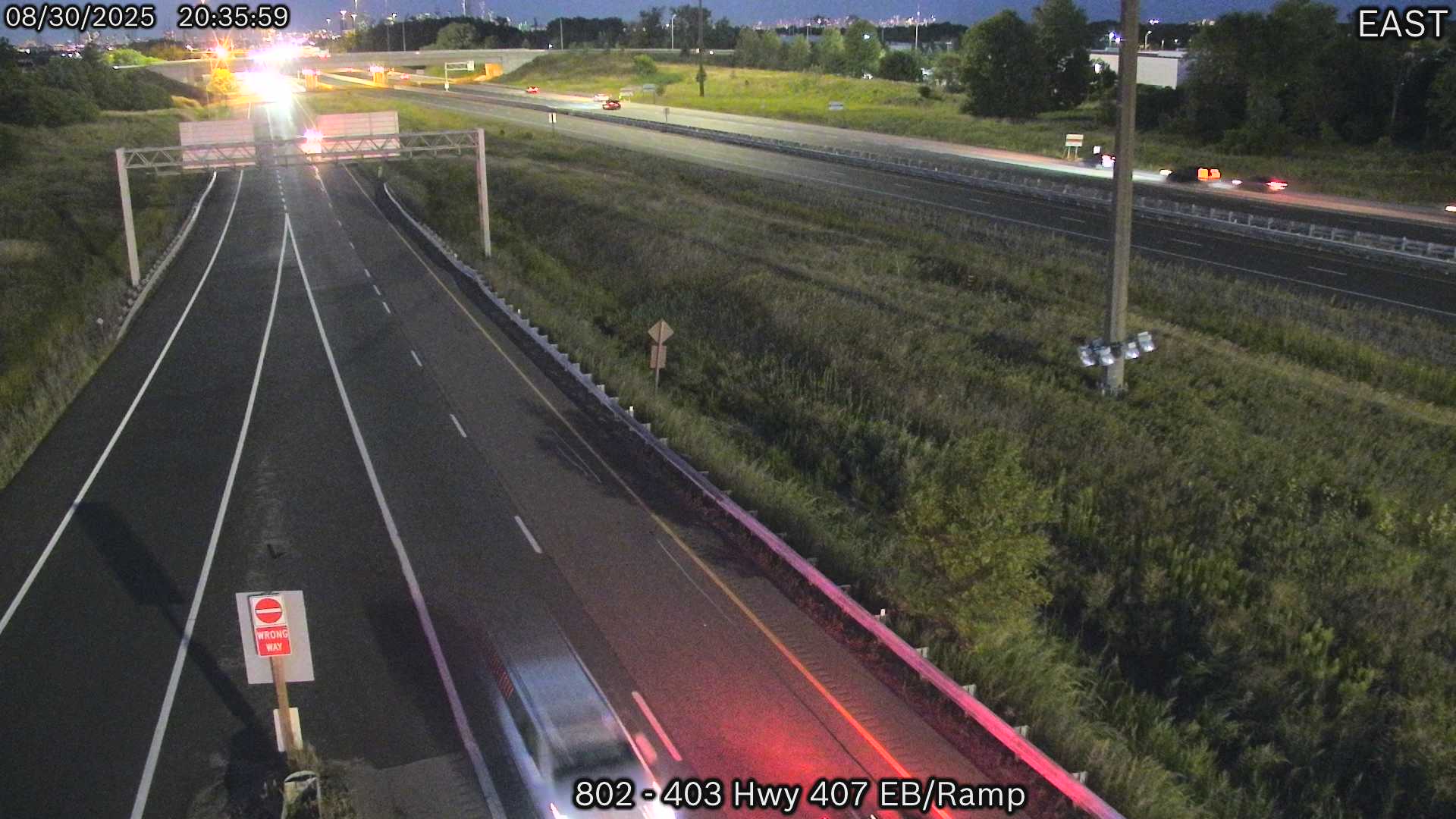 Traffic Cam Highway 403 near 401/407 split