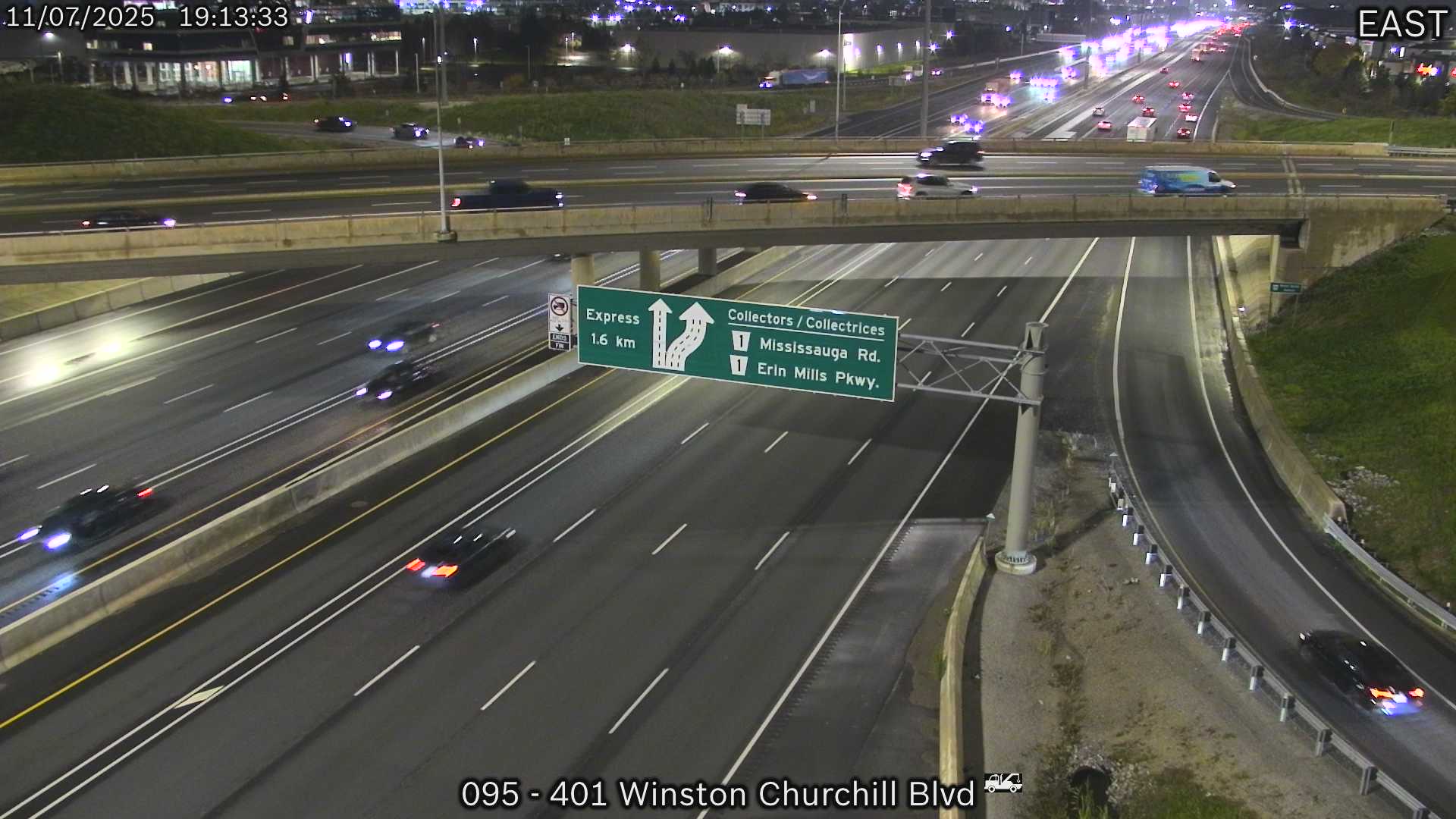 Webcam of South side of Highway 401 near Whites Road courtesy of the MTO